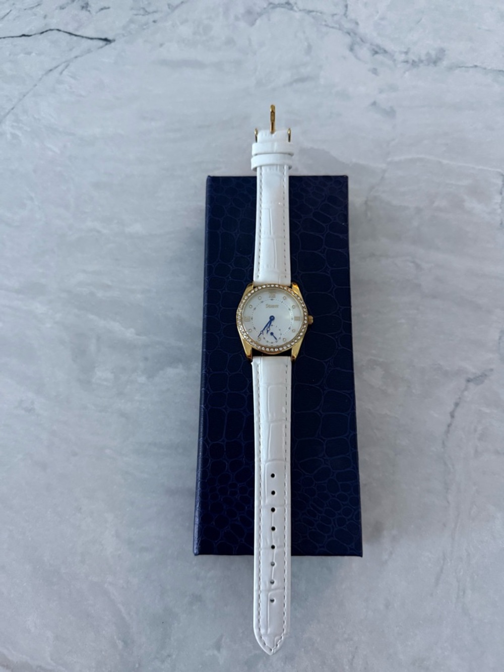 Stauer White Leather Strap Watch with Gold Case